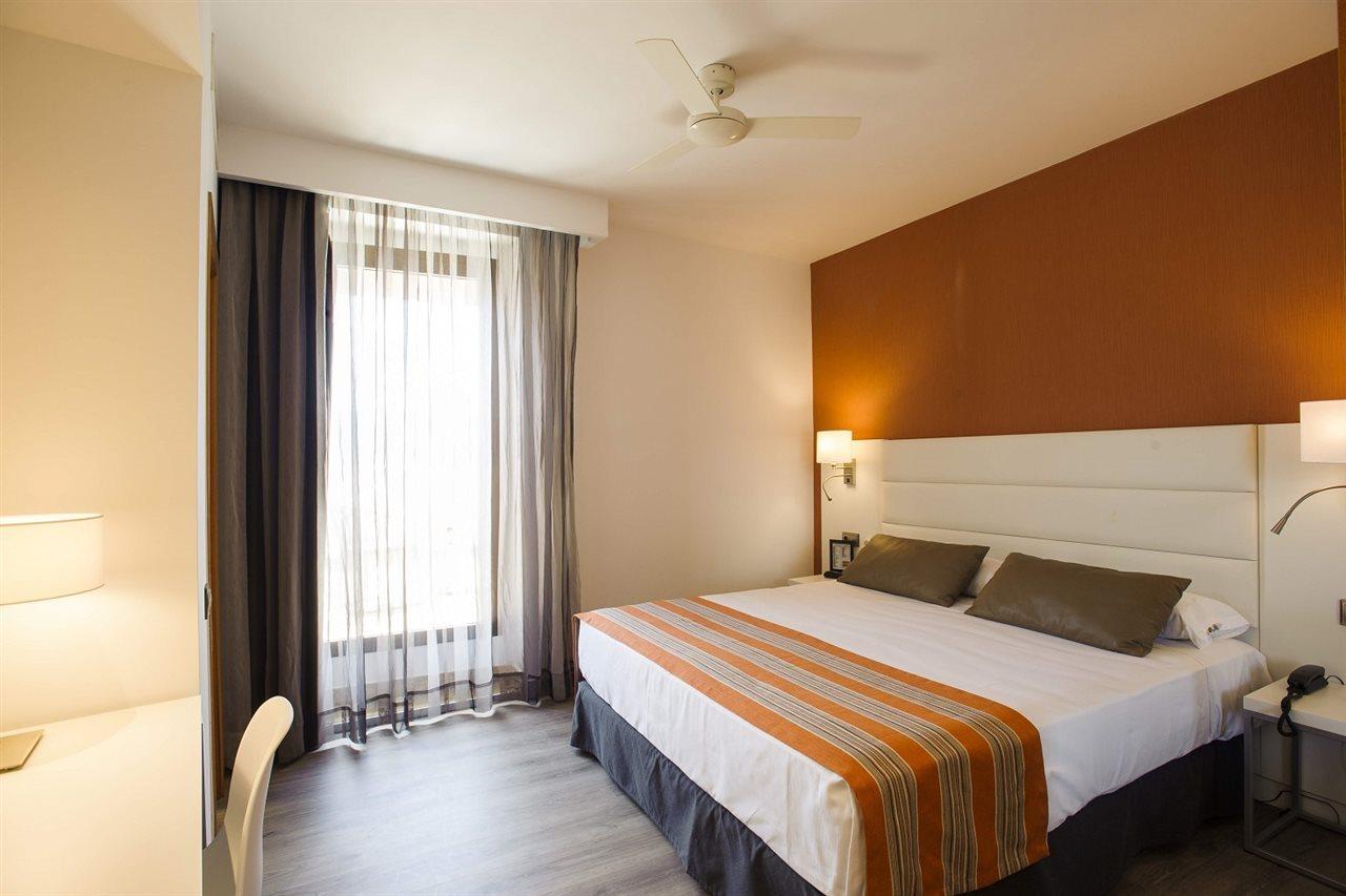Hotel Catalonia Conde De Floridablanca Murcja Zewnętrze zdjęcie