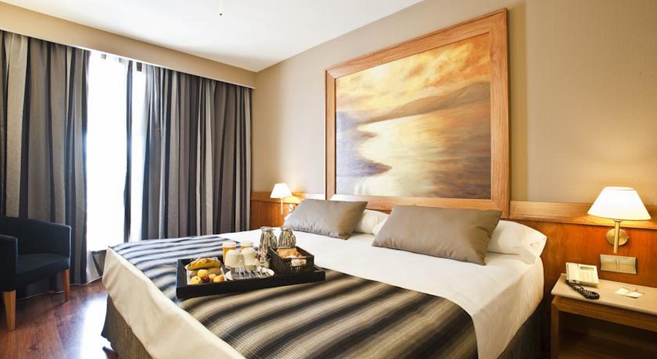 Hotel Catalonia Conde De Floridablanca Murcja Zewnętrze zdjęcie