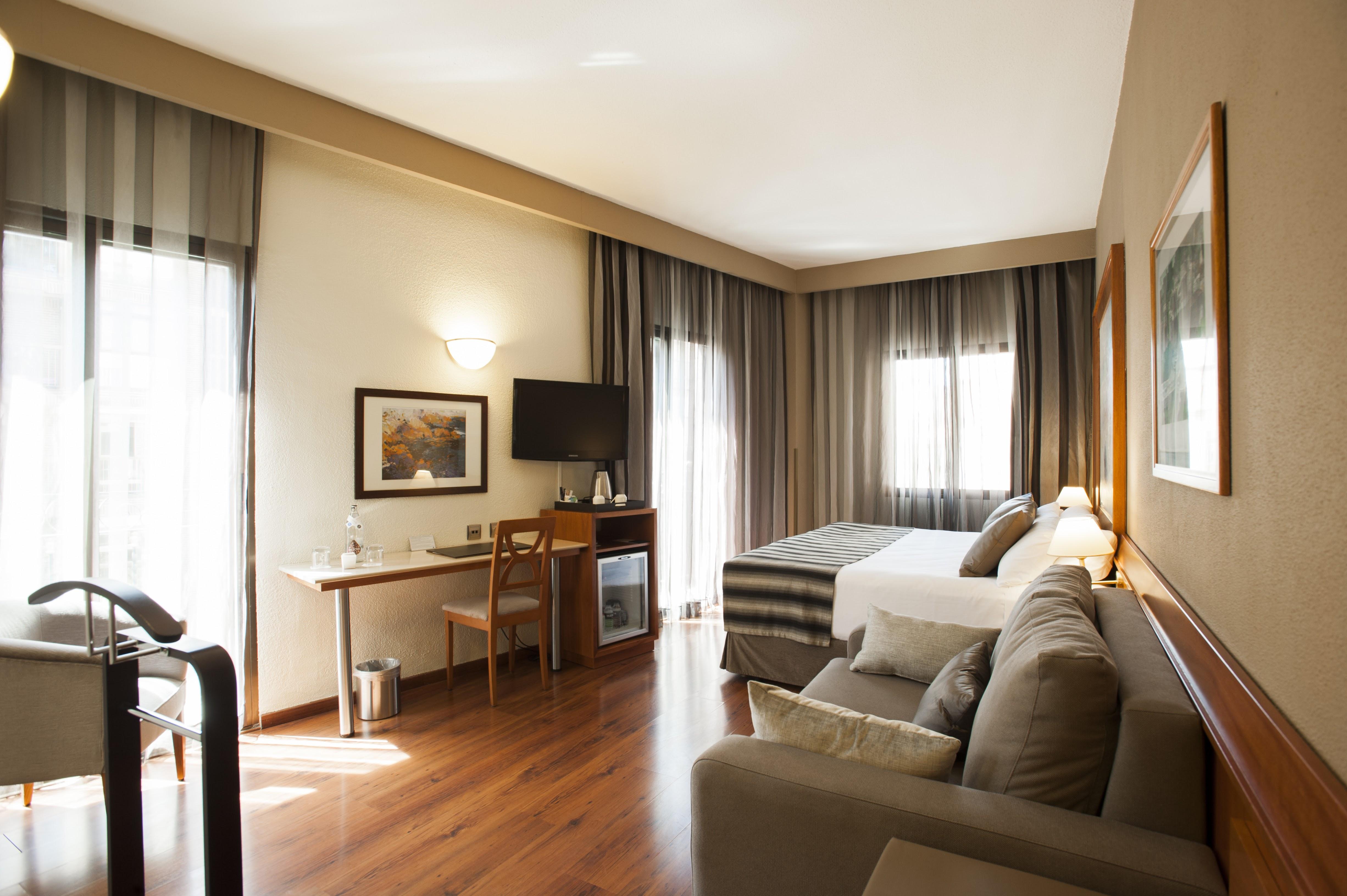 Hotel Catalonia Conde De Floridablanca Murcja Zewnętrze zdjęcie